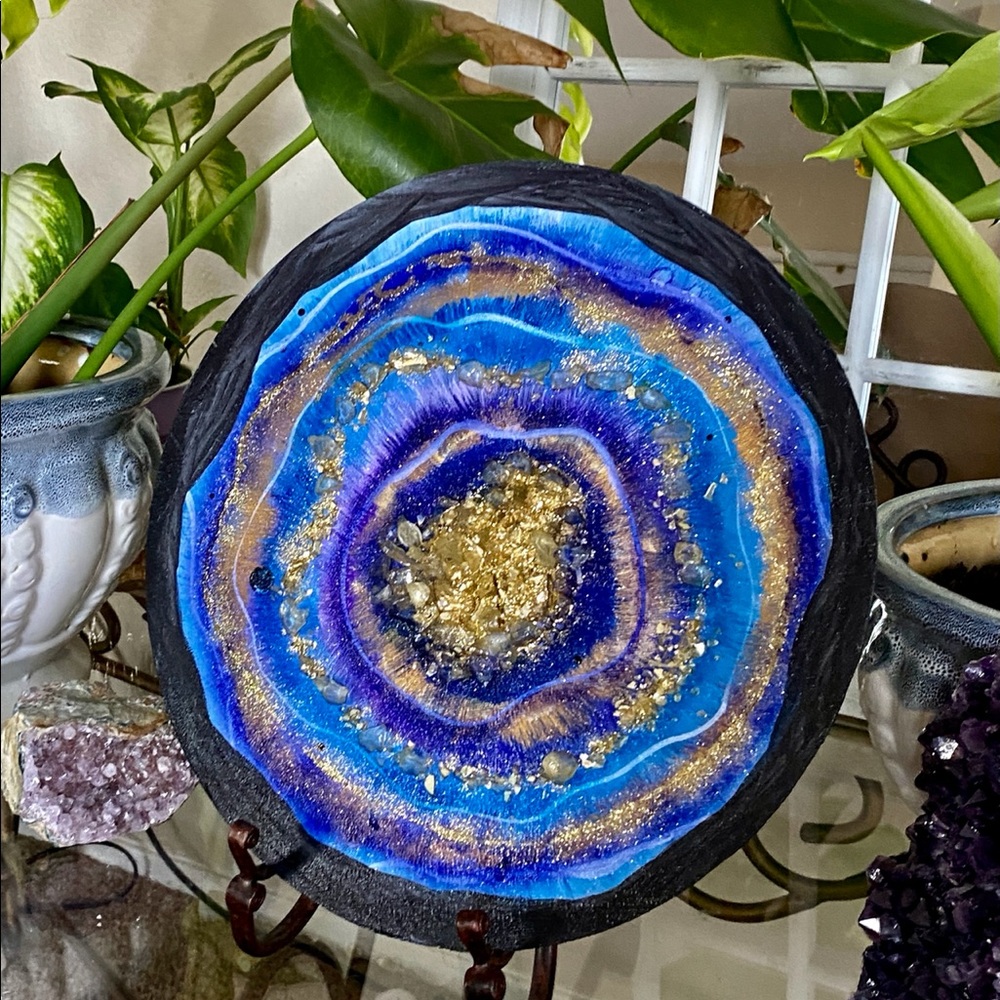 Hand Painted Faux Crystal Agate Art 💜💙🤍